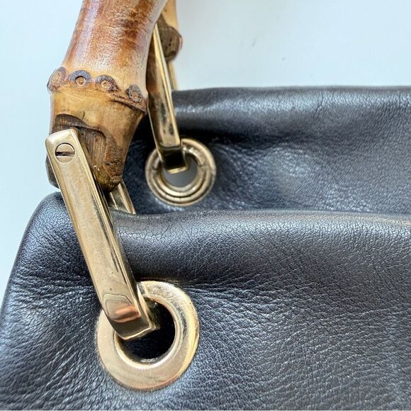 Vintage Gucci Bamboo Top Handle Bag Authentic – Black Leather, Peeling Interior - Picture 9 of 14